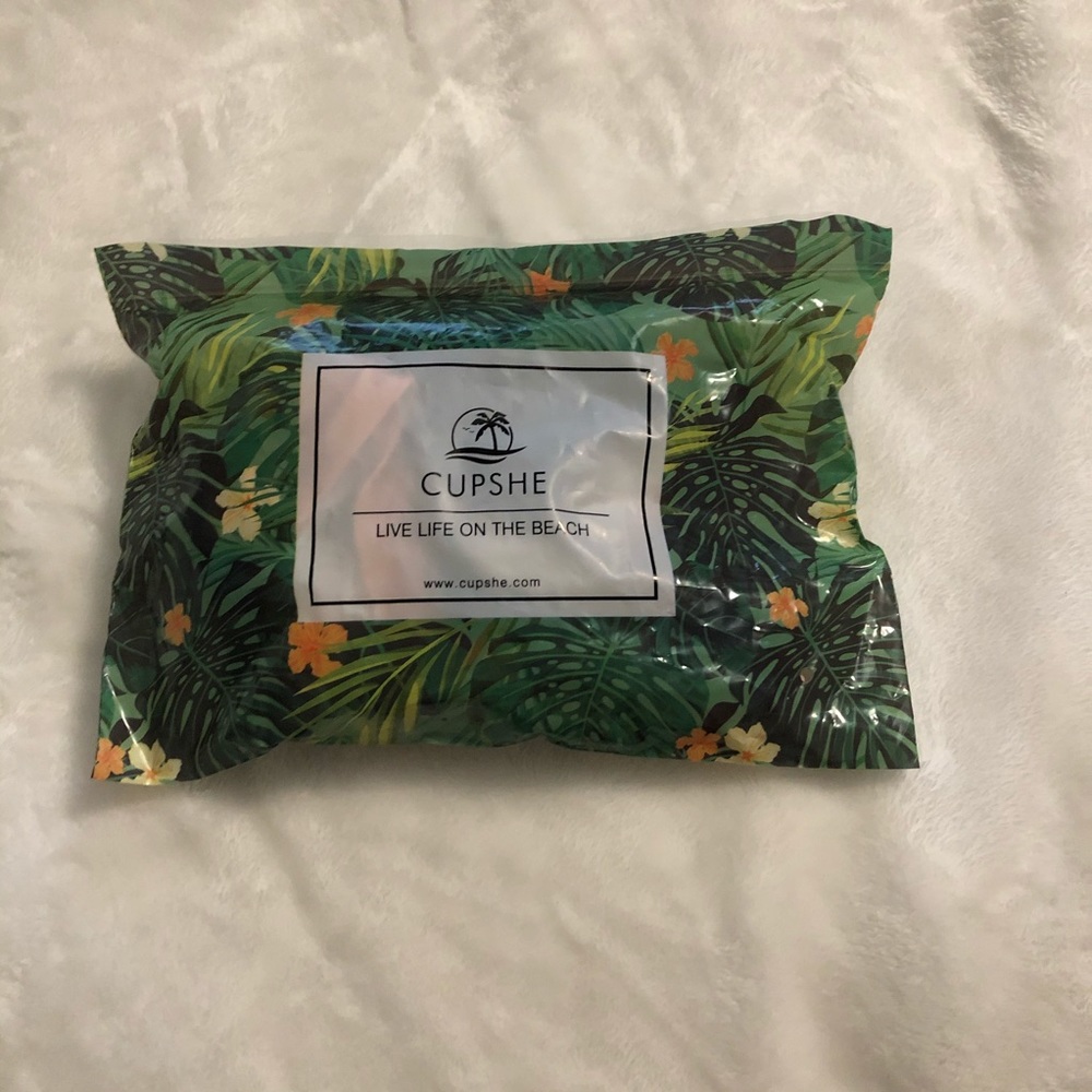 🌞NWT🌞 CUPSHE Bikini highwaisted